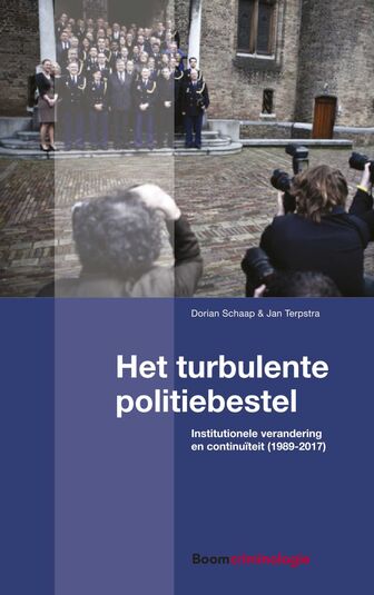 Het turbulente politiebestel (e-book)